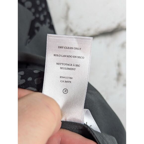 RAILS "Hillary" Top in Charcoal Cheetah Stars Faux Wrap Rayon LS Size Medium - Picture 6 of 6